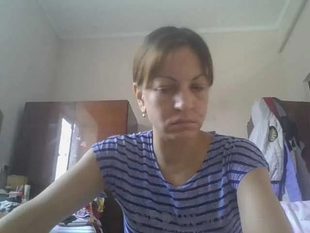 Live sex webcam photo for sweetcandy1 #291548813