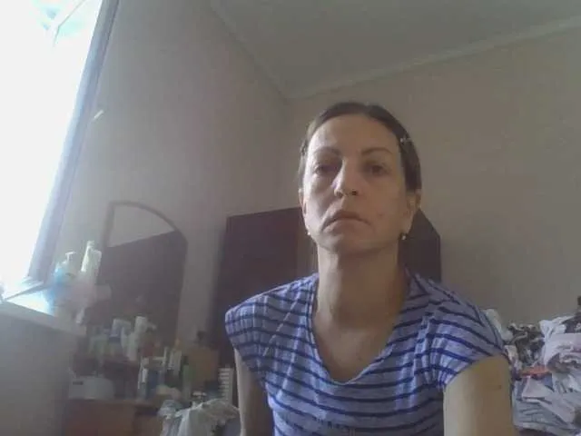 Live sex webcam photo for sweetcandy1 #291582874