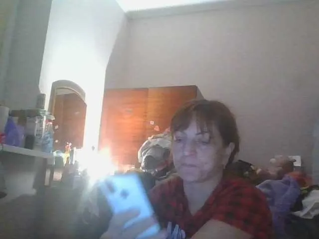 Live sex webcam photo for sweetcandy1 #292196832