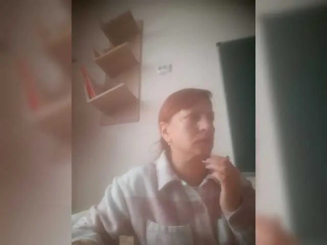 Live sex webcam photo for sweetcandy1 #292246414