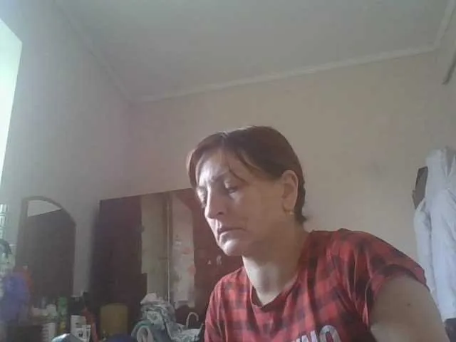 Live sex webcam photo for sweetcandy1 #292283345