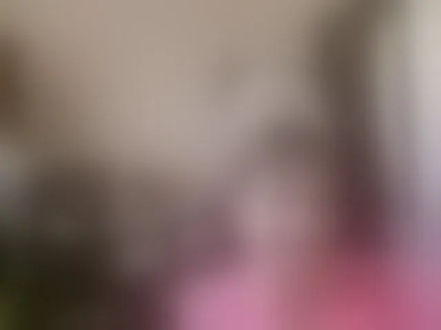 Live sex webcam photo for sweetcandy1 #293028729