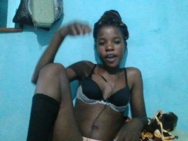 Live sex webcam photo for sweetchic #290409110
