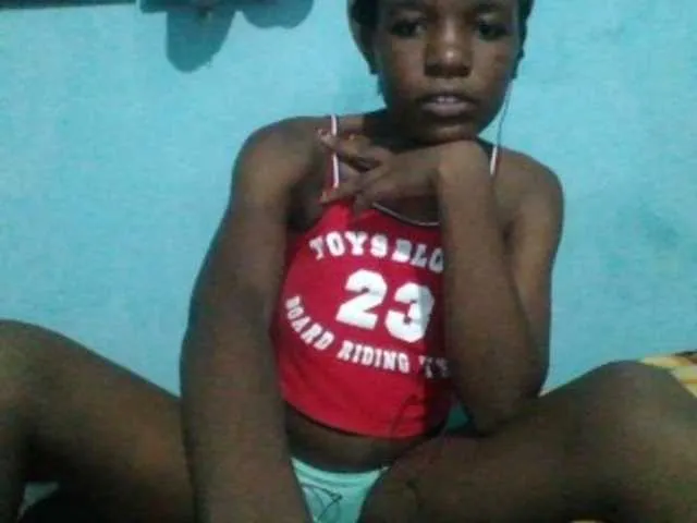 Live sex webcam photo for sweetchic #290670238