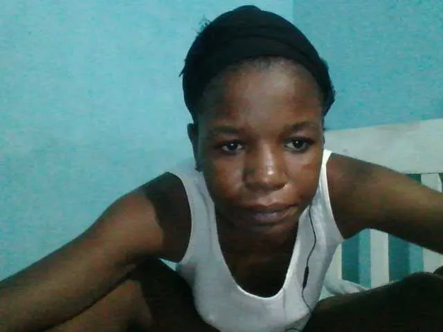 Live sex webcam photo for sweetchic #290927648