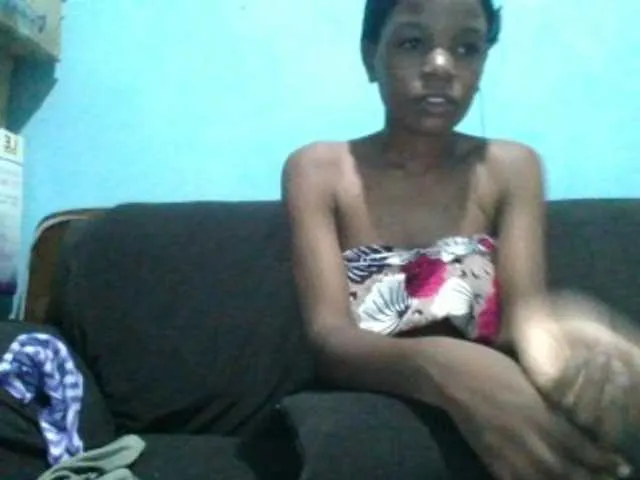 Live sex webcam photo for sweetchic #290980836