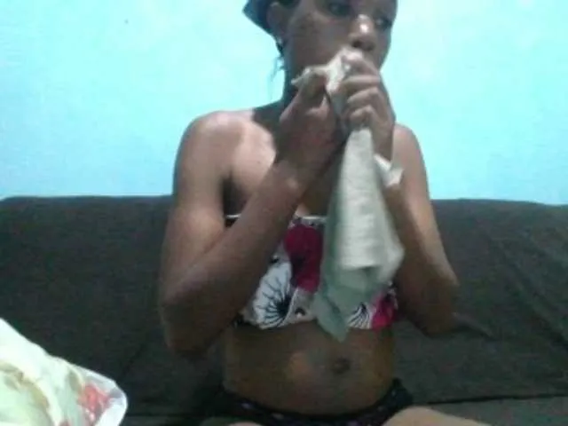 Live sex webcam photo for sweetchic #290992263