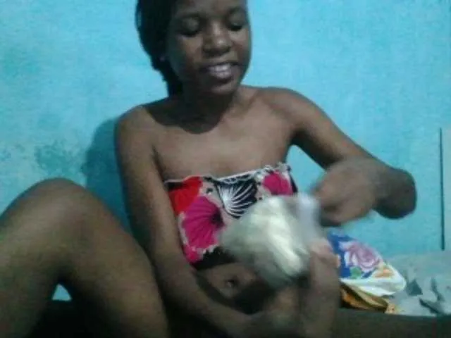 Live sex webcam photo for sweetchic #291099150