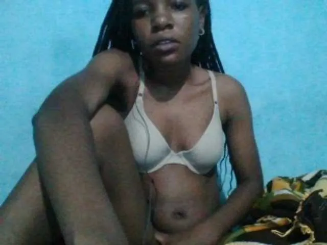 Live sex webcam photo for sweetchic #291176396