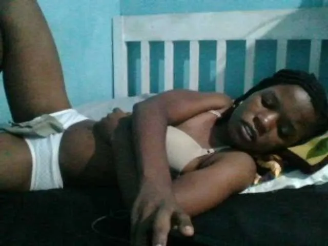 Live sex webcam photo for sweetchic #291194955