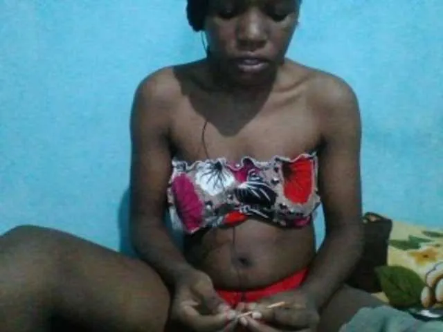 Live sex webcam photo for sweetchic #291220389