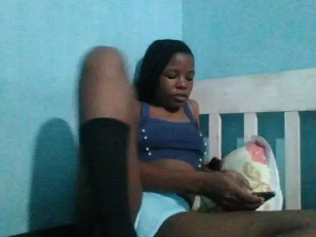 Live sex webcam photo for sweetchic #291246818