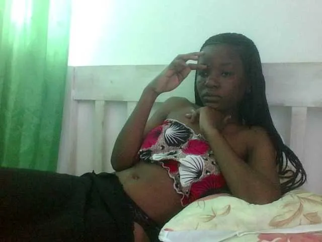 Live sex webcam photo for sweetchic #291608878