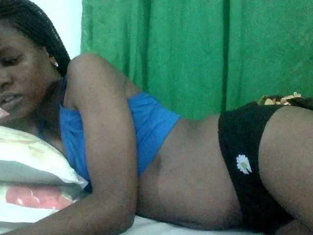 Live sex webcam photo for sweetchic #291694996