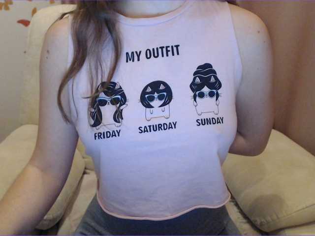 Live sex webcam photo for sweetdreams10 #272218782