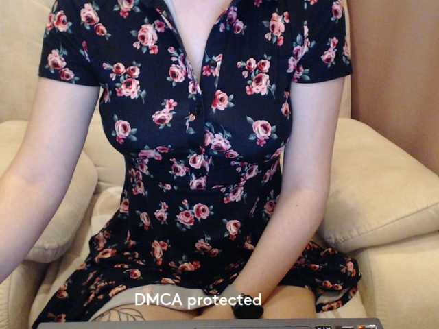 Live sex webcam photo for sweetdreams10 #273172213