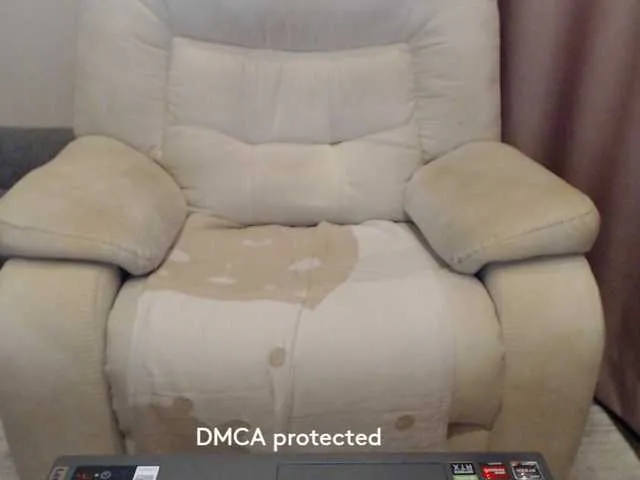 Live sex webcam photo for sweetdreams10 #276306524