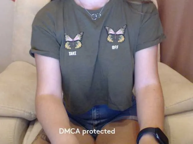 Live sex webcam photo for sweetdreams10 #276419411