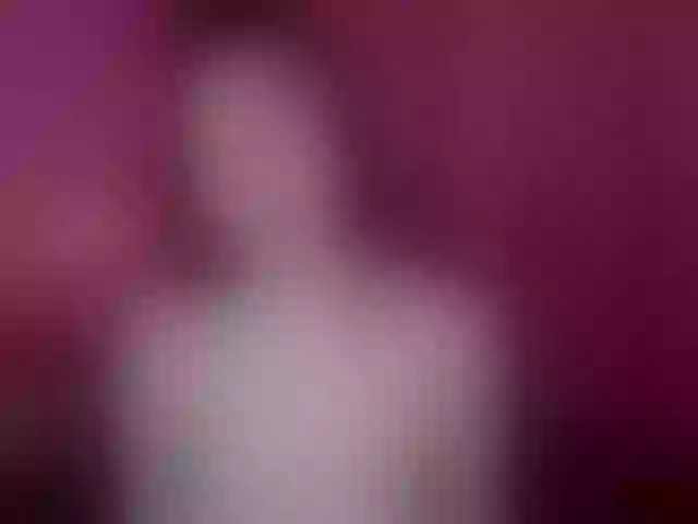 Live sex webcam photo for sweetdreamss #290712439
