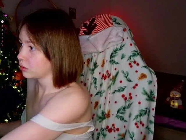 Live sex webcam photo for sweetdreamss #292591063