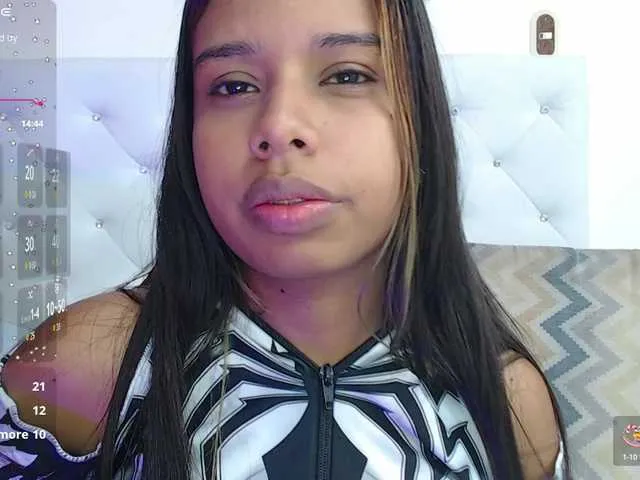 Live sex webcam photo for sweetebony20 #291646967