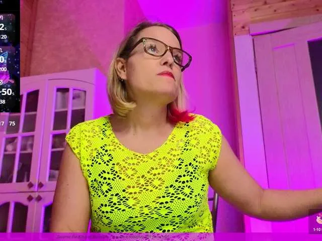 Live sex webcam photo for sweeteve050 #290822977