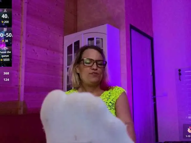 Live sex webcam photo for sweeteve050 #291193991