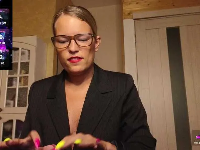 Live sex webcam photo for sweeteve050 #291682862