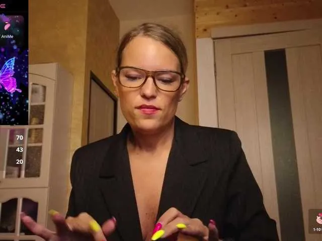 Live sex webcam photo for sweeteve050 #291737205