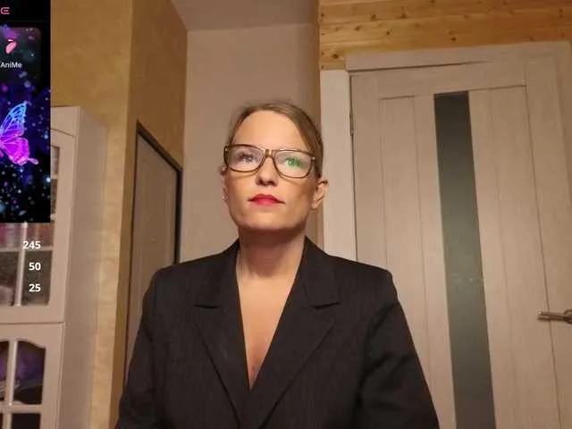 Live sex webcam photo for sweeteve050 #291993018