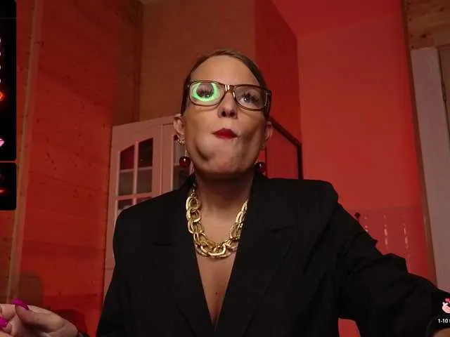 Live sex webcam photo for sweeteve050 #292194414