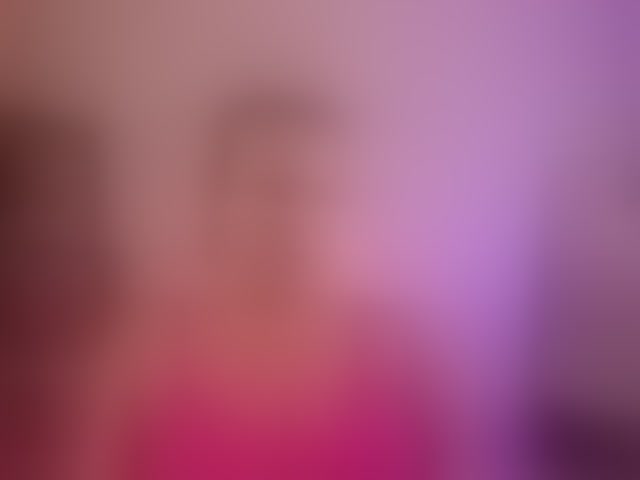 Live sex webcam photo for sweeteve050 #294092617