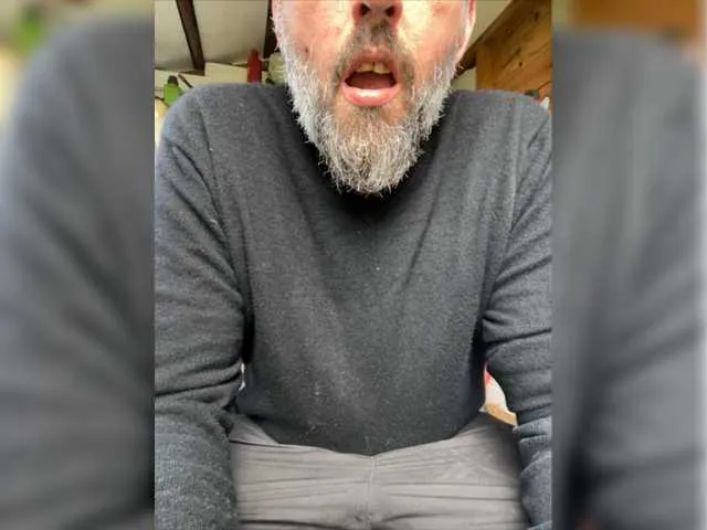 Live sex webcam photo for sweetfox311 #278129354