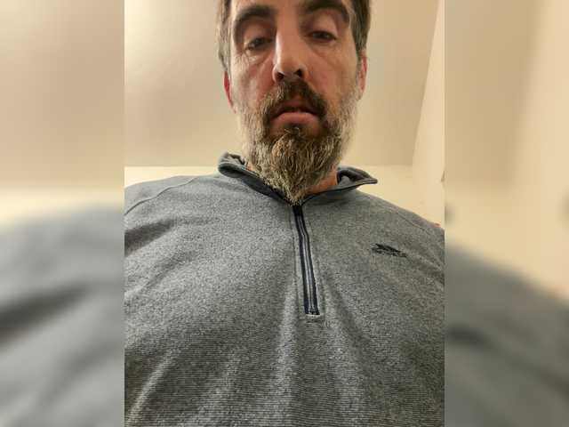 Live sex webcam photo for sweetfox311 #292356755