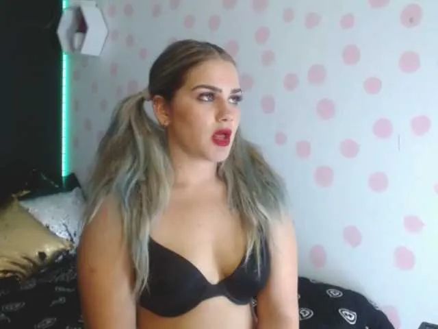 Live sex webcam photo for sweetgirlx #271831624