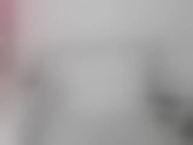 Live sex webcam photo for sweethoneydew #293276667