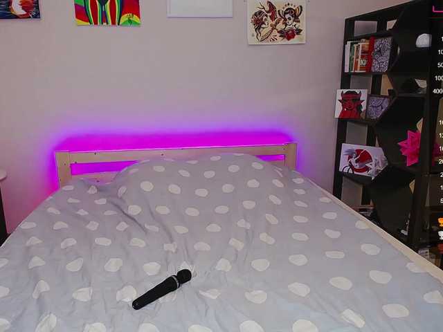 Live sex webcam photo for sweetiekittie #273085493