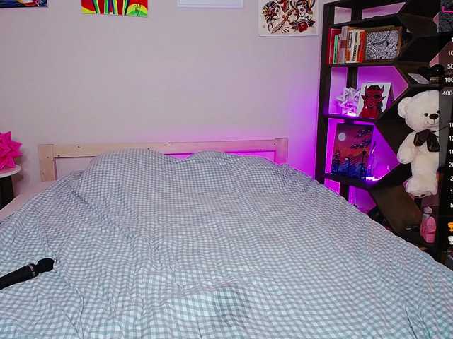 Live sex webcam photo for sweetiekittie #273956914