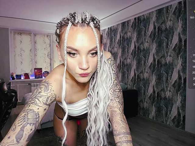 Live sex webcam photo for sweetiekittie #291240950