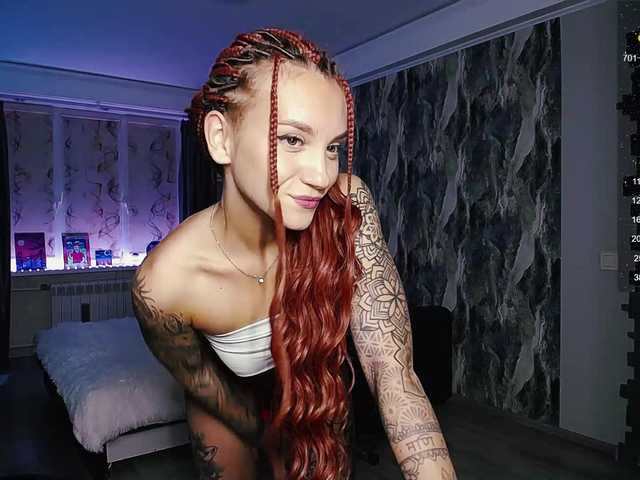 Live sex webcam photo for sweetiekittie #291861825