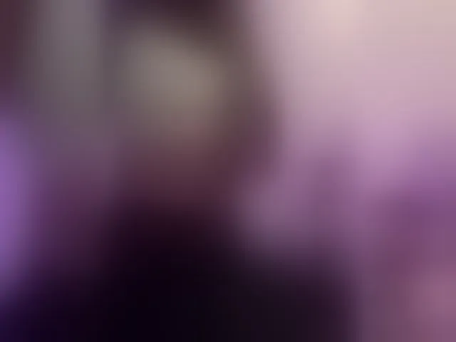 Live sex webcam photo for sweetkira25 #293565038