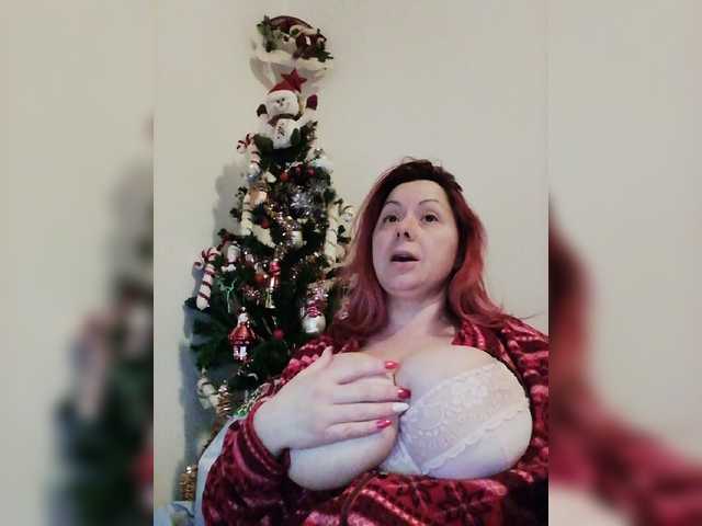 Live sex webcam photo for sweetkyssy #271817361