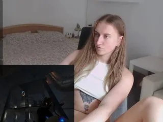 Live sex webcam photo for sweetlilo #175895928