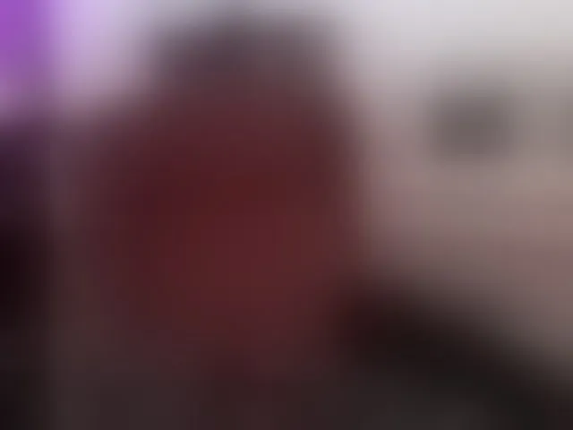 Live sex webcam photo for sweetlollipopp #292951519