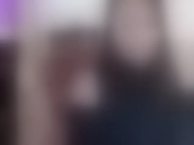 Live sex webcam photo for sweetlollipopp #292982881