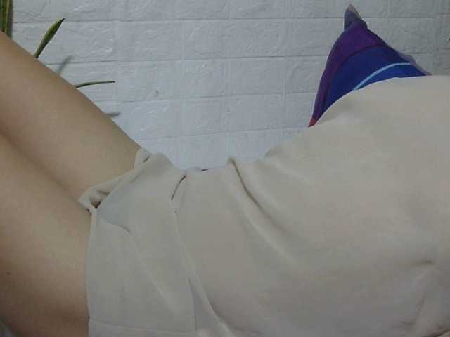 Live sex webcam photo for sweetmama17 #291115546