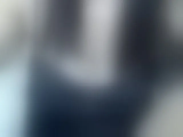 Live sex webcam photo for sweetmama17 #293811922