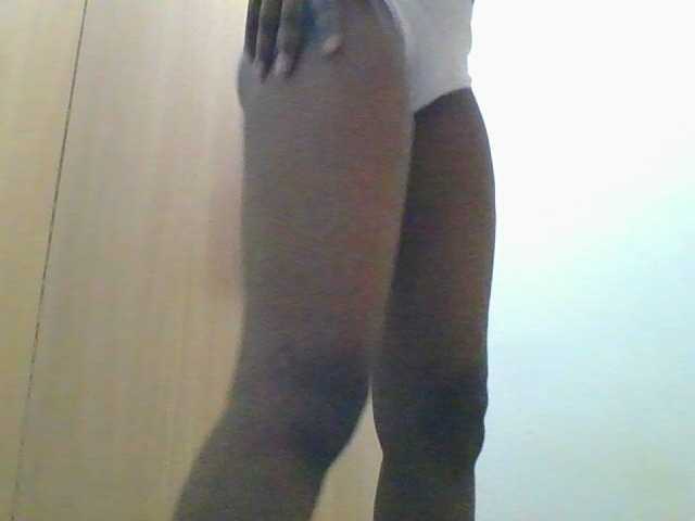 Live sex webcam photo for sweetresia #276731978