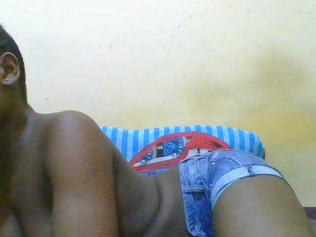 Live sex webcam photo for sweetresia #276810664