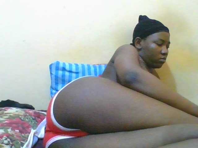 Live sex webcam photo for sweetresia #276829853